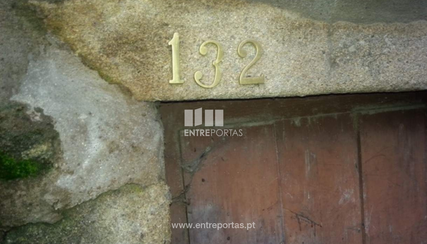 2224215-4409jpg