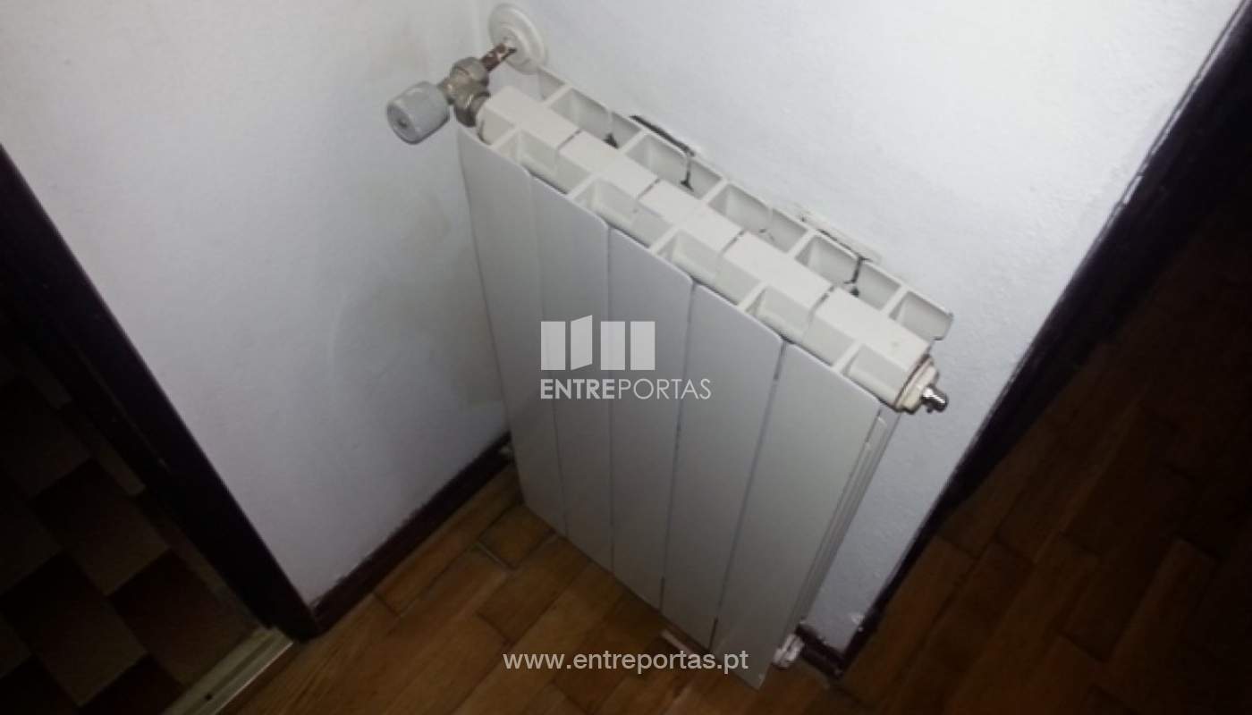 2244352-6170jpg