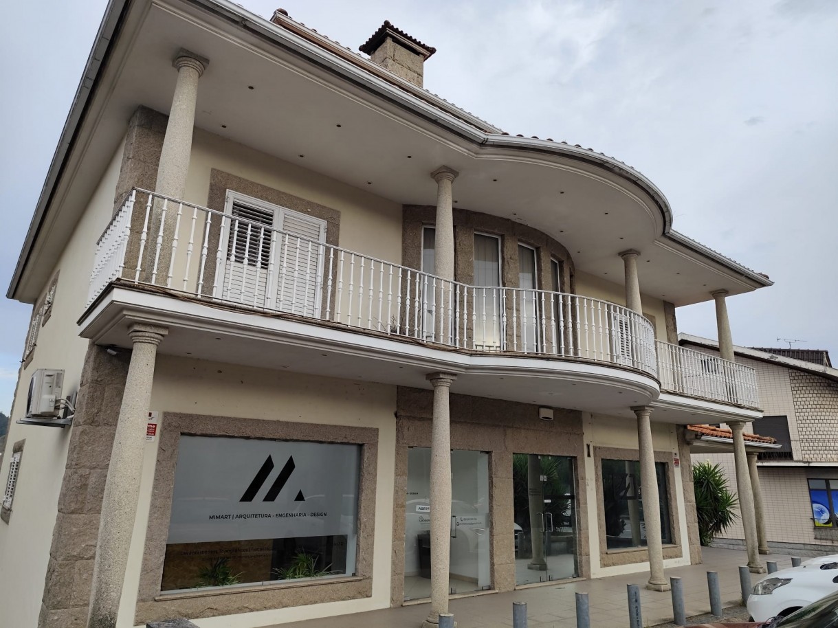 whatsapp-image-2025-10-01-at-163756jpeg