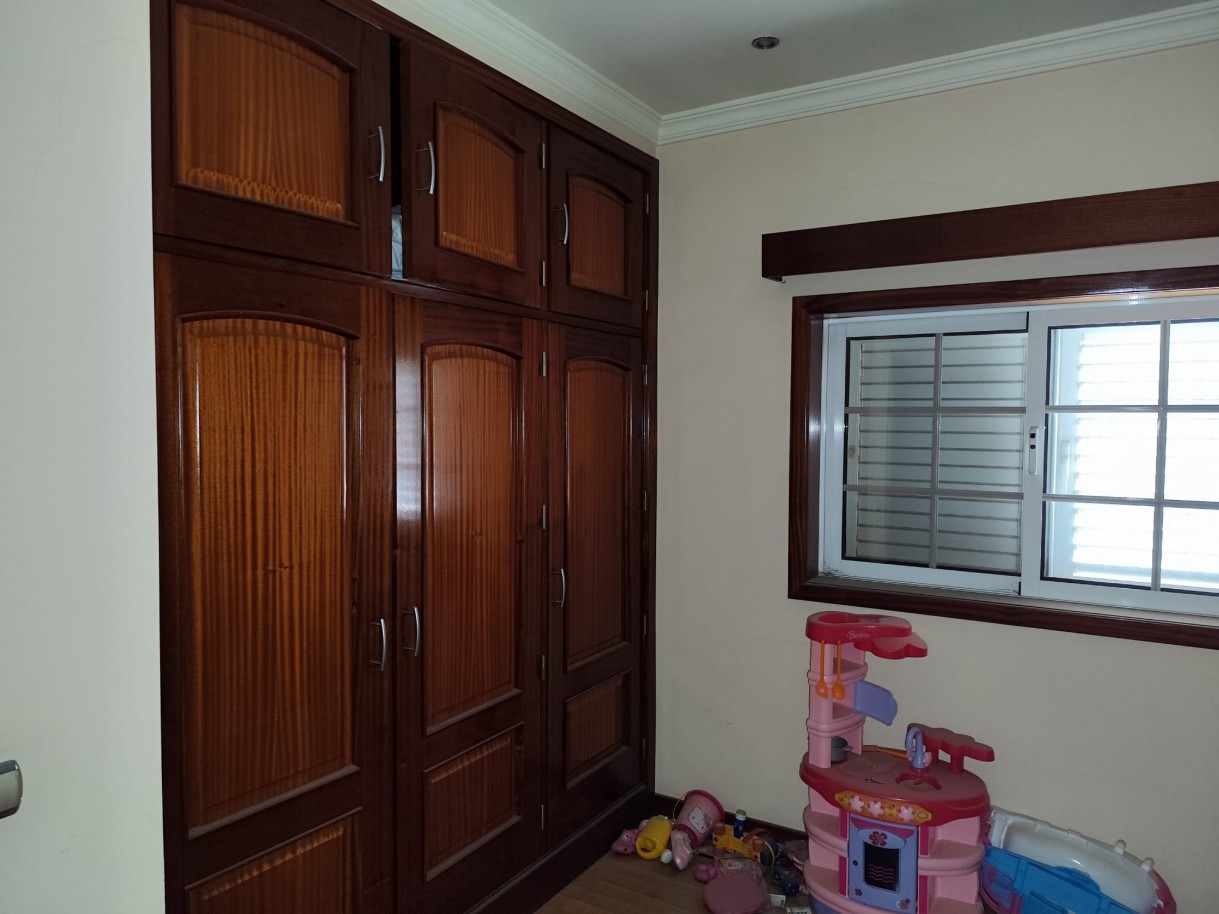 whatsapp-image-2025-10-01-at-163757-8jpeg