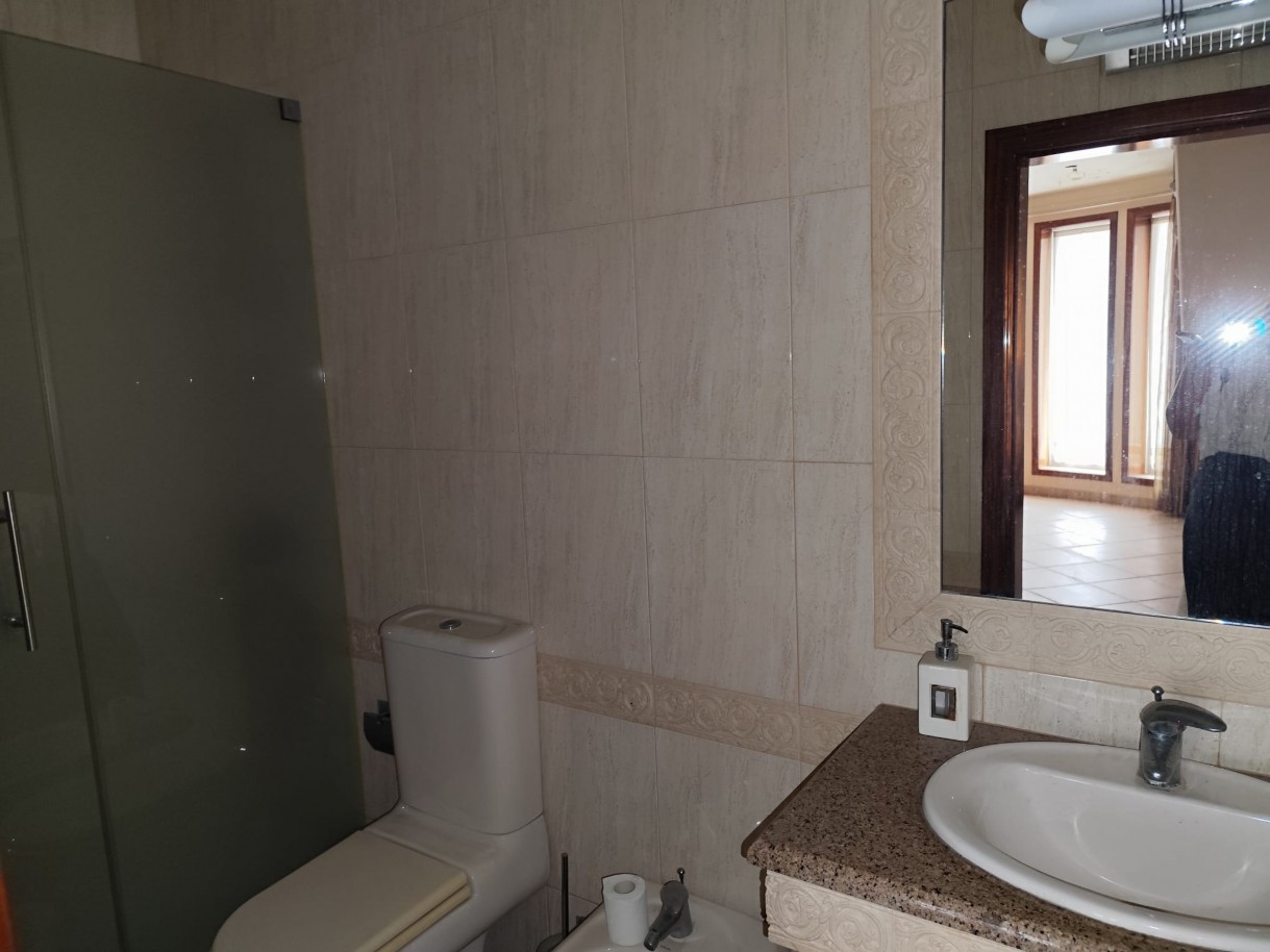 whatsapp-image-2025-10-01-at-163758-7jpeg