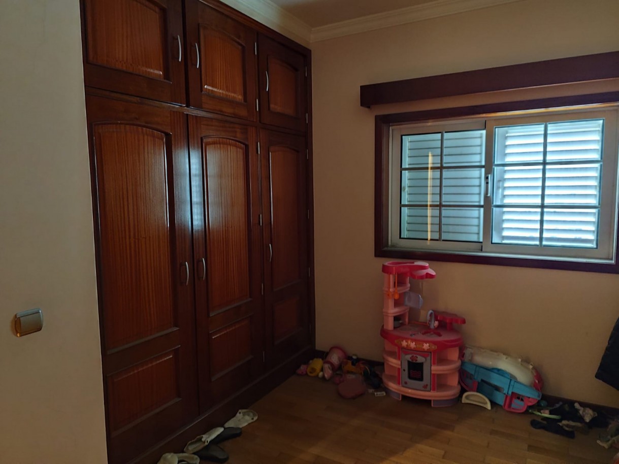 whatsapp-image-2025-11-15-at-110810jpeg