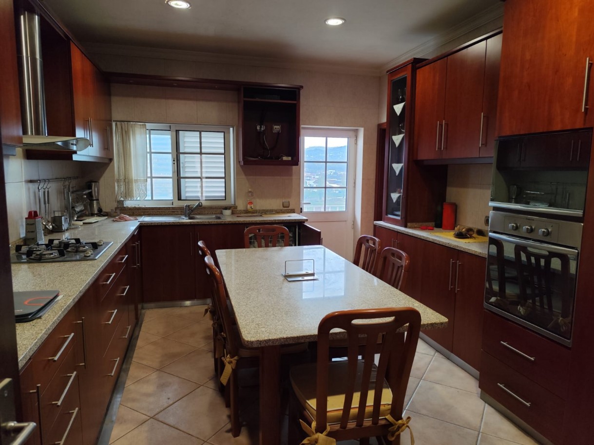 whatsapp-image-2025-11-15-at-110815jpeg