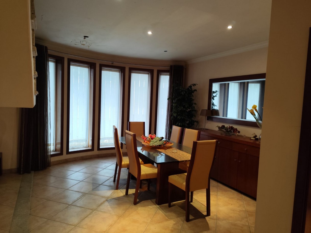 whatsapp-image-2025-11-15-at-110818-2jpeg