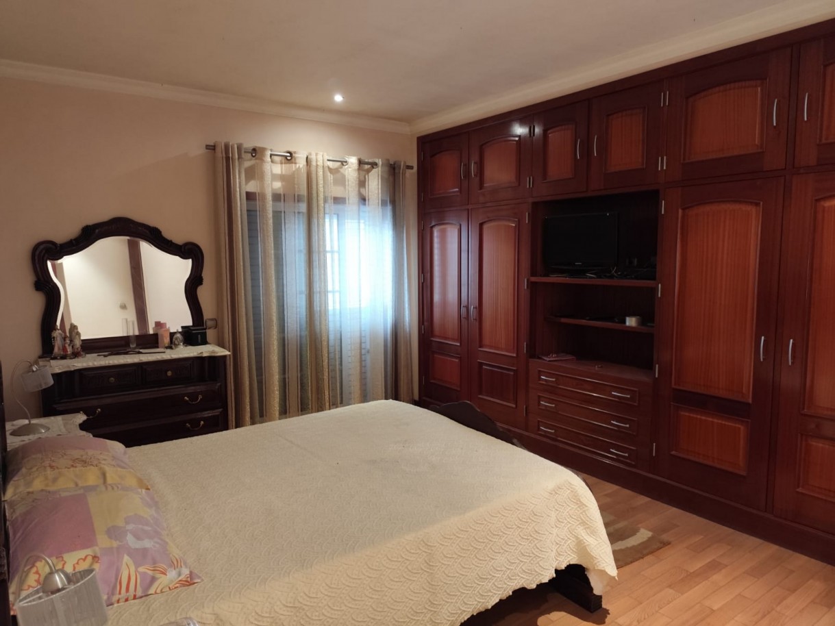 whatsapp-image-2025-11-15-at-110818-1jpeg