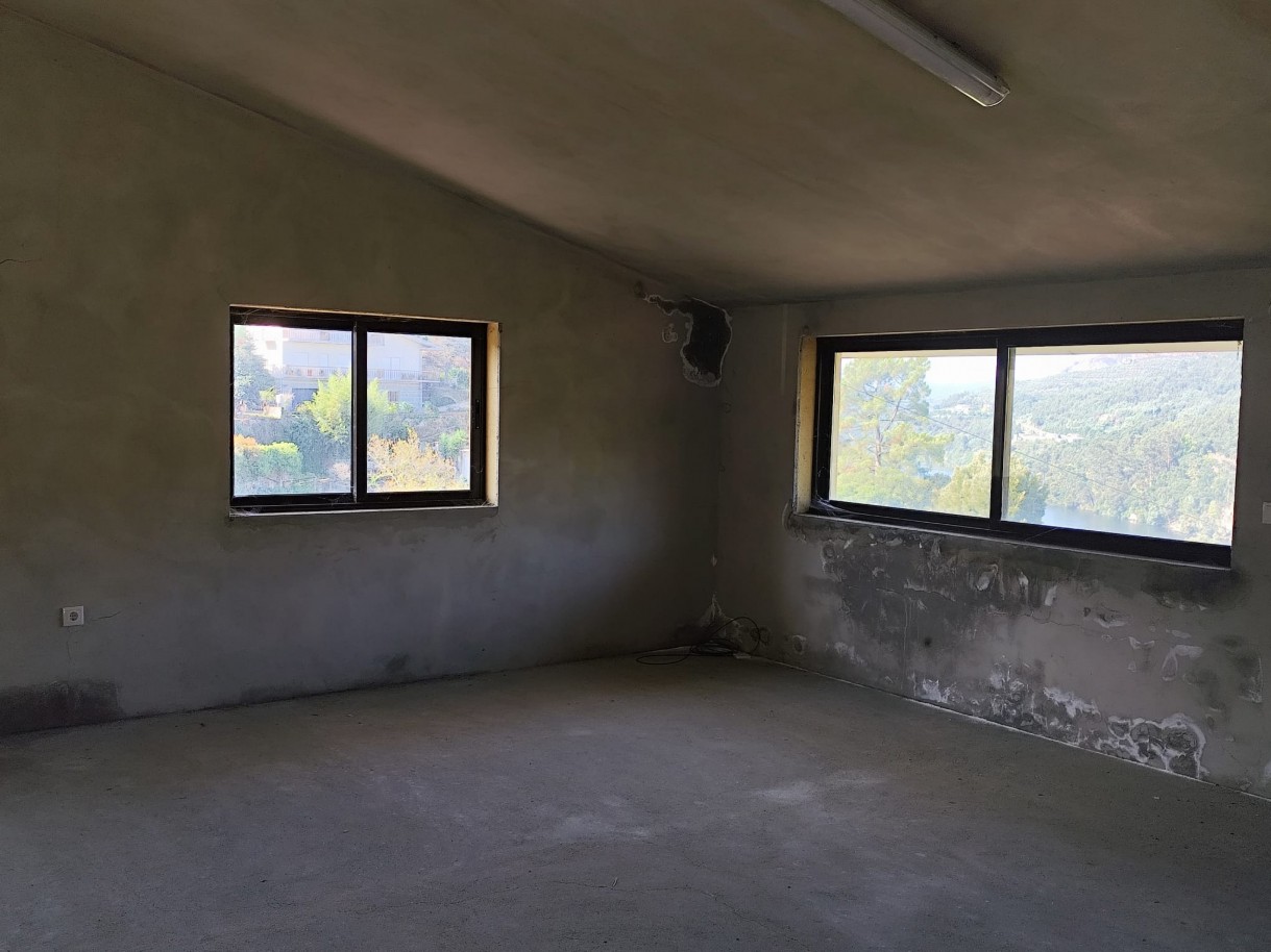 whatsapp-image-2025-10-01-at-164605-5jpeg